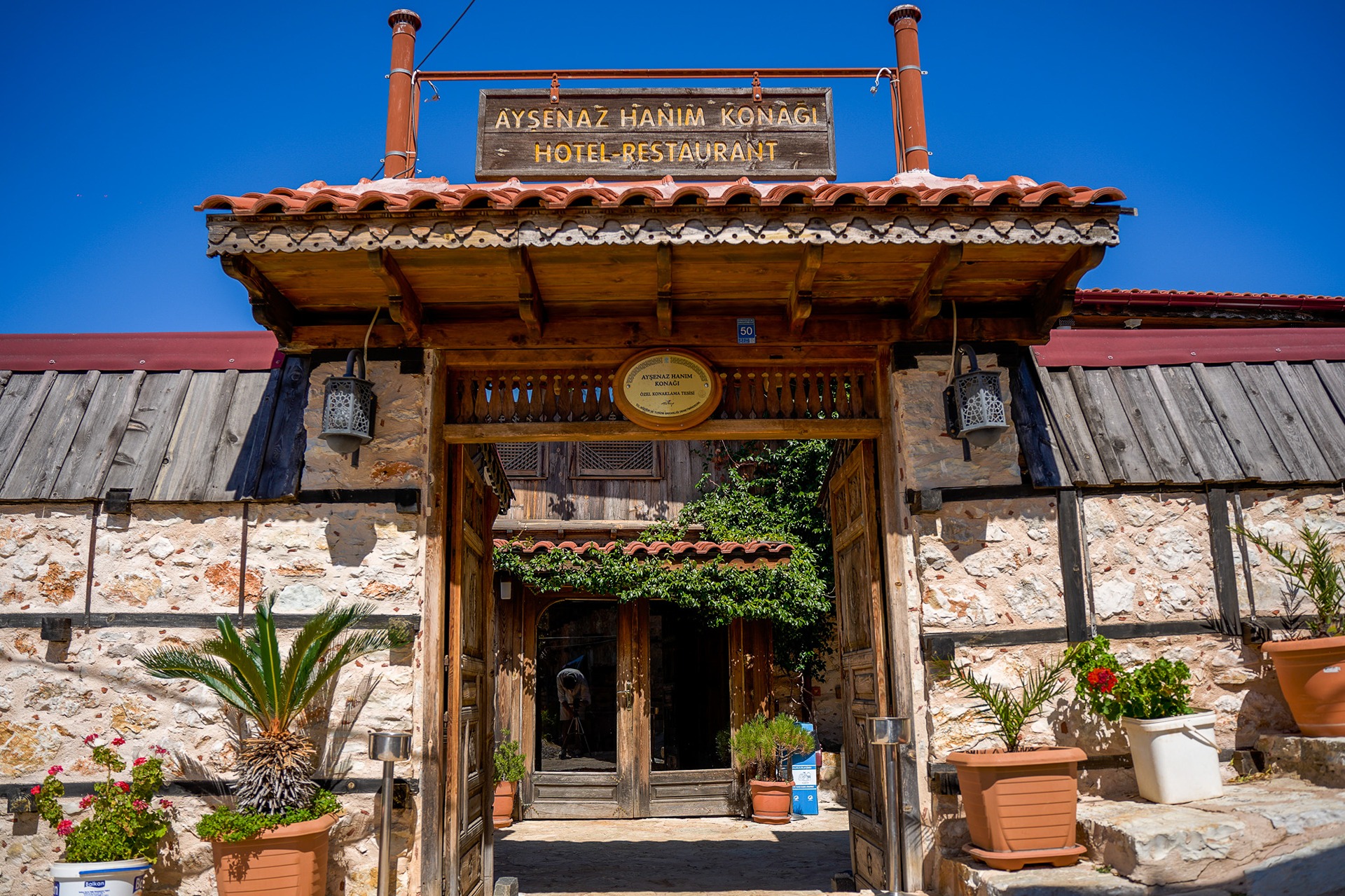 Ayşenaz Hanım Konağı