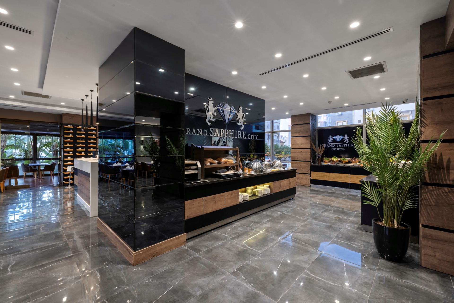 Grand Sapphire City Hotel